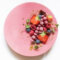 Himbeermousse Torte Eine rosarote Torte mit Beerendekor