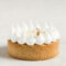 Tartelette citron Ein Tartelette au citron mit Baiser und Blattgold